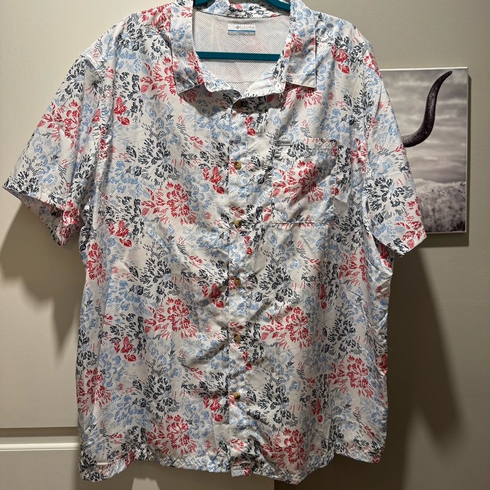 Columbia PFG short sleeve shirt